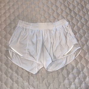 Lululemon Hotty Hot White Shorts Size 8 Tall